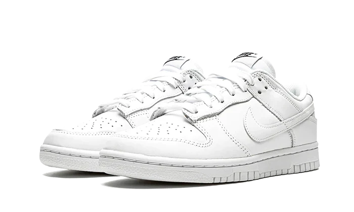 Nike Dunk Low Triple White