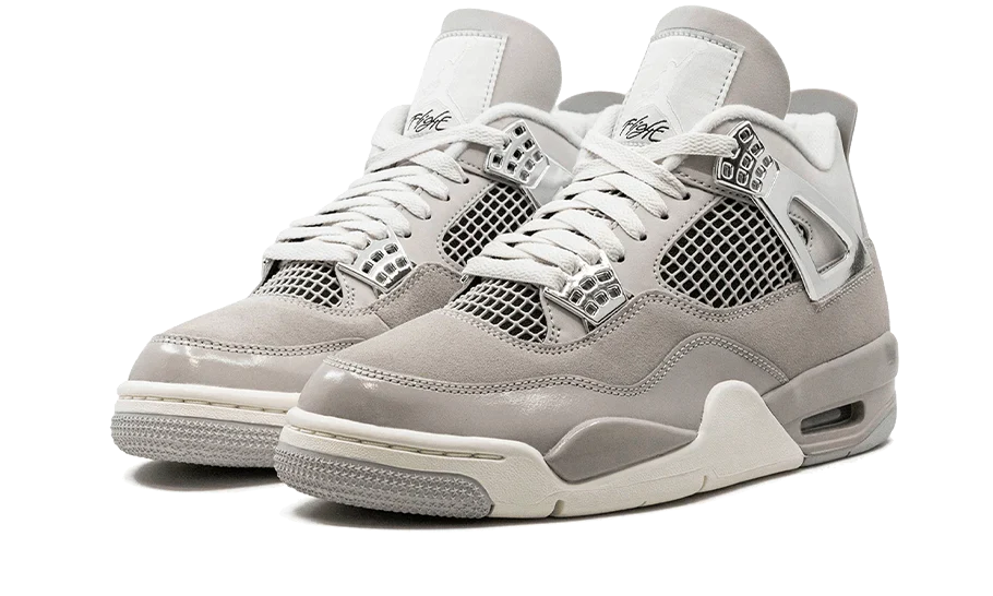 Nike Air Jordan 4 Retro Frozen Moments