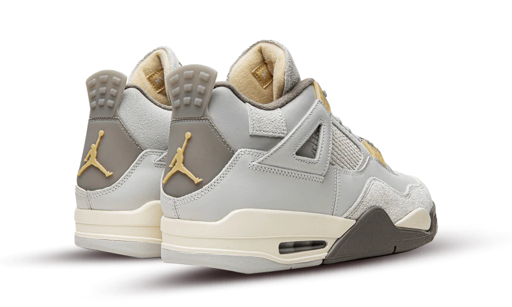 Nike Air Jordan 4 Retro SE Photon Dust